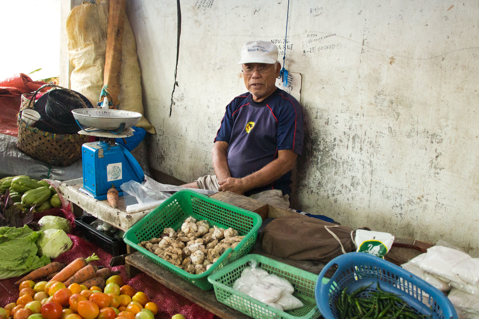 Märkte auf den Philippinen – Marktverkäufer in Luay auf Bohol | SOMEWHERE ELSE