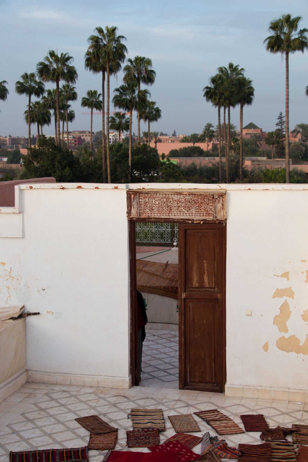 Marokko Trip – Marrakesch Riad – Blick von Dachterrasse | SOMEWHERE ELSE